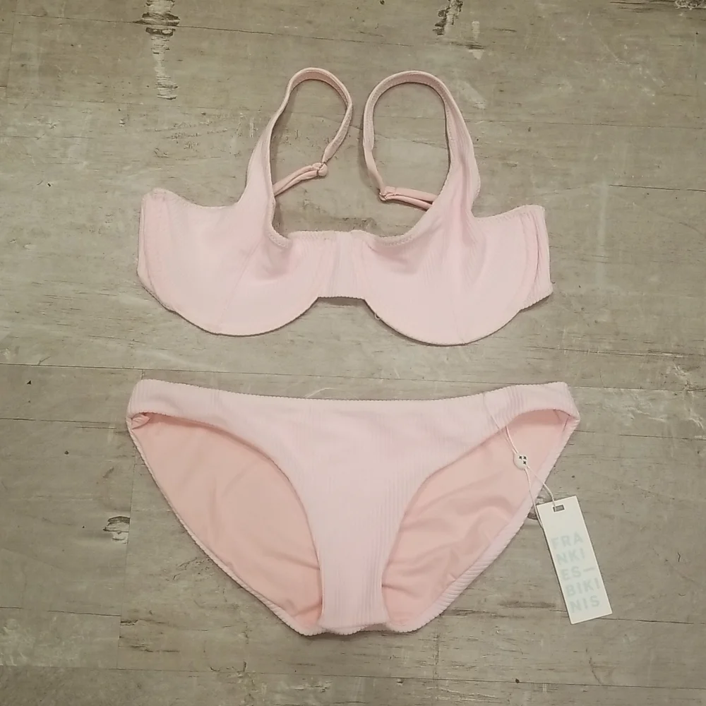 💕FRANKIE'S BIKINIS💕 Anna Ribbed Top (M) + Shea Ribbed Bottom (S) Love Pink NWT